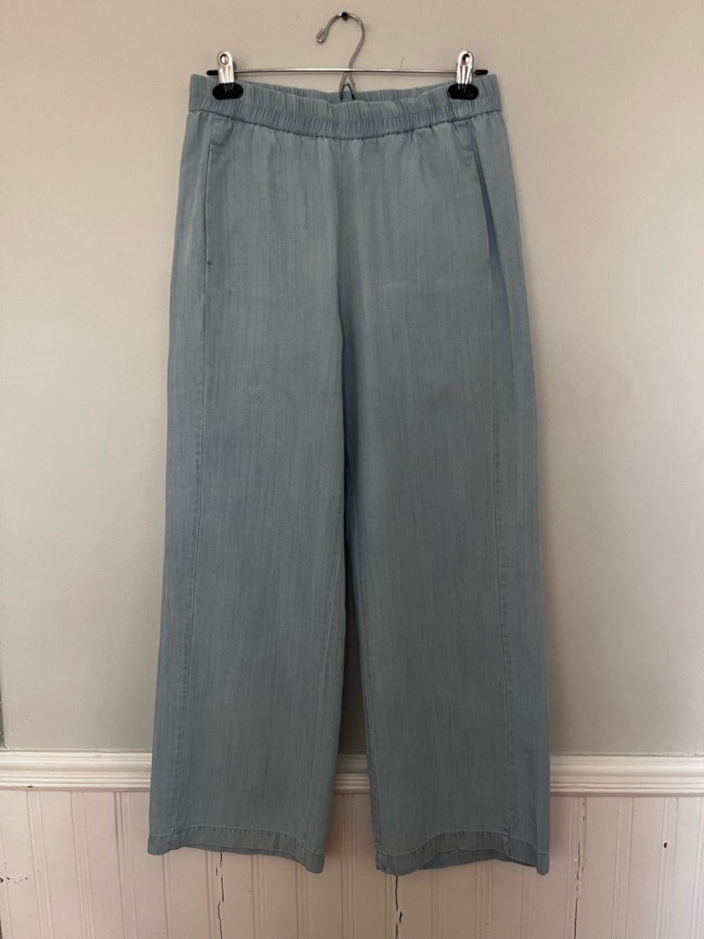 High Rise Wide Leg Pull On Pants, Size Medium